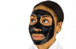 Gesichtsmaske gegen Pickel - Wirkungsvolle Stoffkombinationen gegen Entzündungen